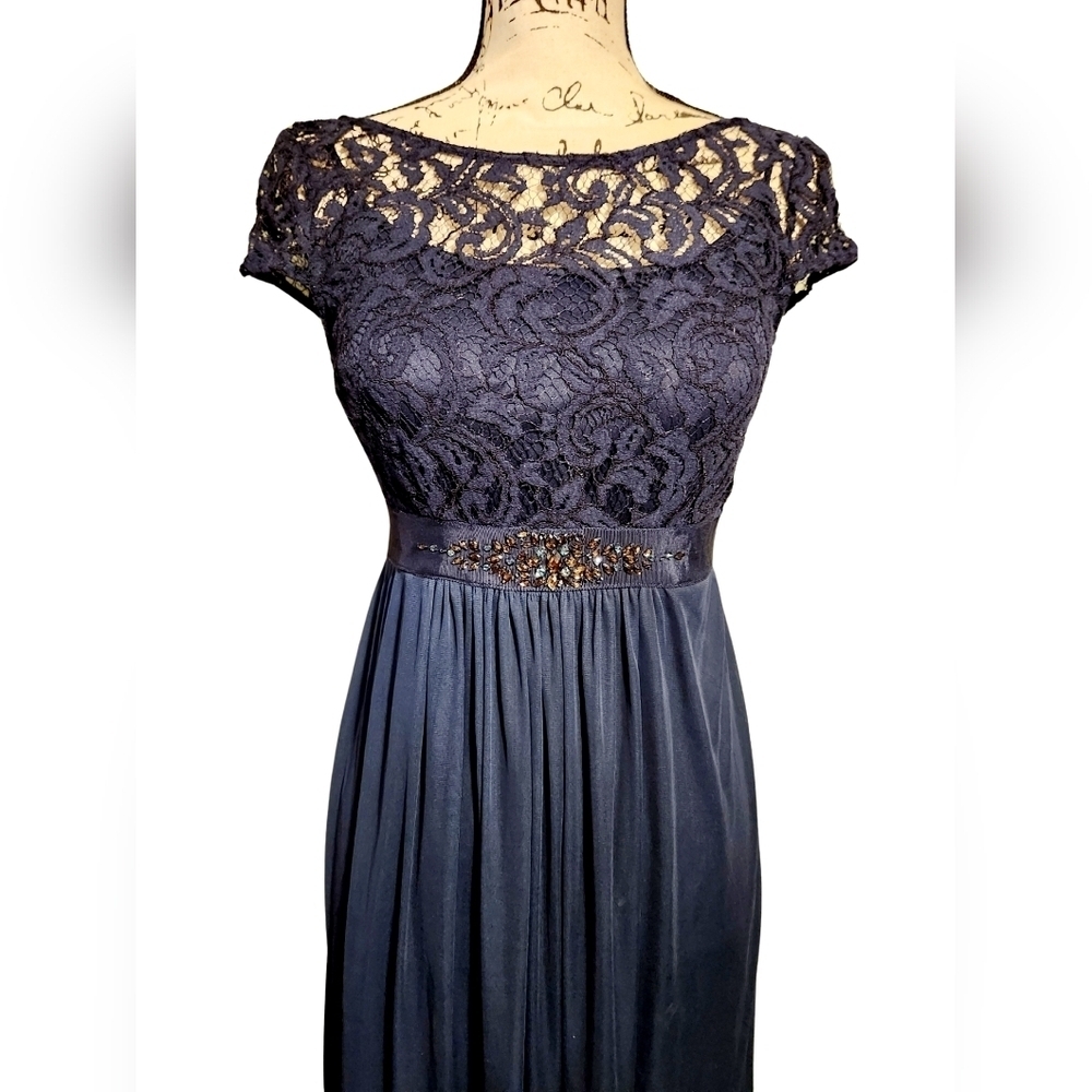Adrianna Papell Blue Cap Sleeve Gown - Picture 5 of 10